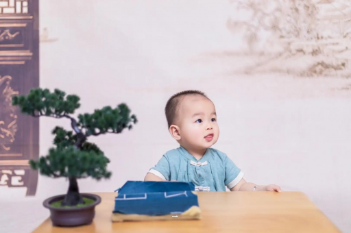 谷城孕妇几个月有反应